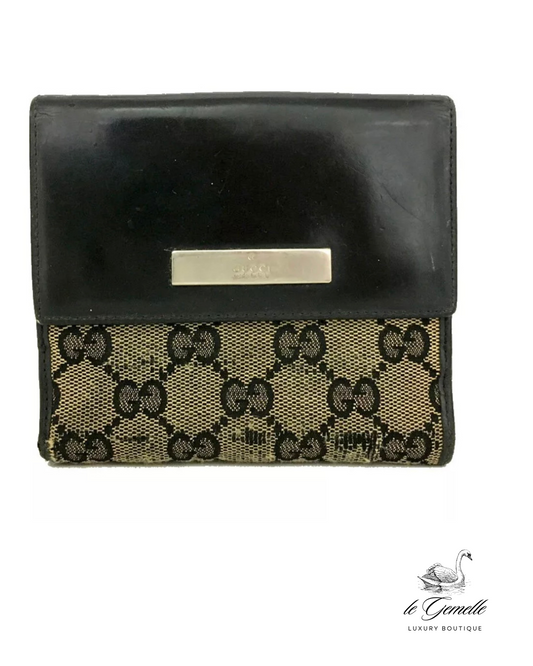 GUCCI Plate GG Logo Bifold Wallet